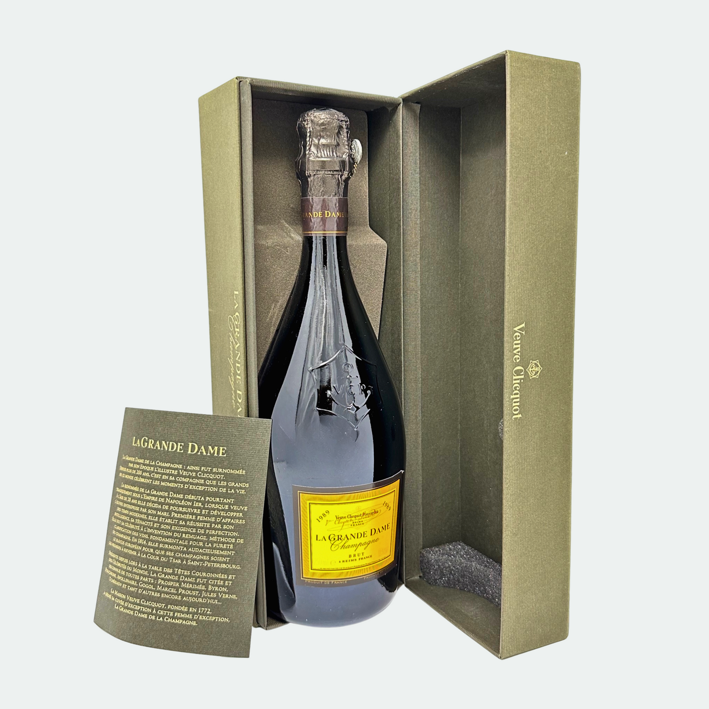 Veuve Clicquot: Champagne La Grande Dame in Geschenkpackung 1989